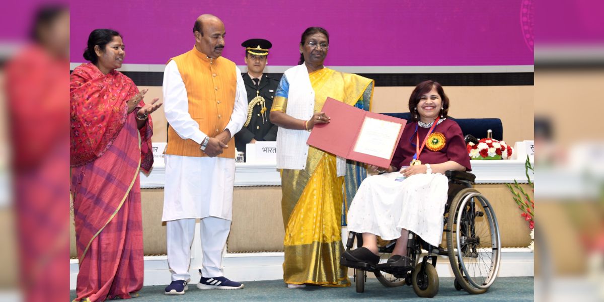 Swarnalatha J was diagnosed with Multiple Sclerosis in 2009. She was conferred with the National Award on 3 December. (Twitter – @rashtrapatibhvn) Swarnalatha J was diagnosed with Multiple Sclerosis in 2009. She was conferred with the National Award on 3 December. (Twitter - @rashtrapatibhvn)