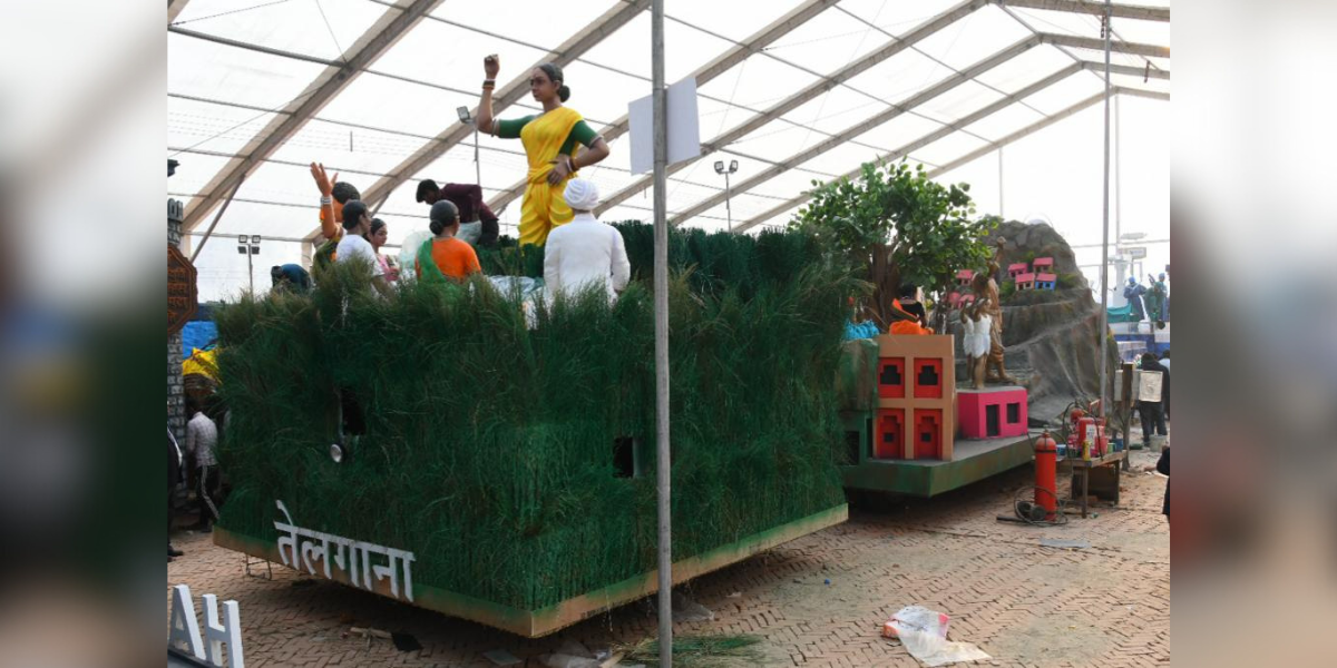 Glimpses of this year’s tableau as it gets ready. (Supplied) Glimpses of this year's tableau as it gets ready. (Supplied)