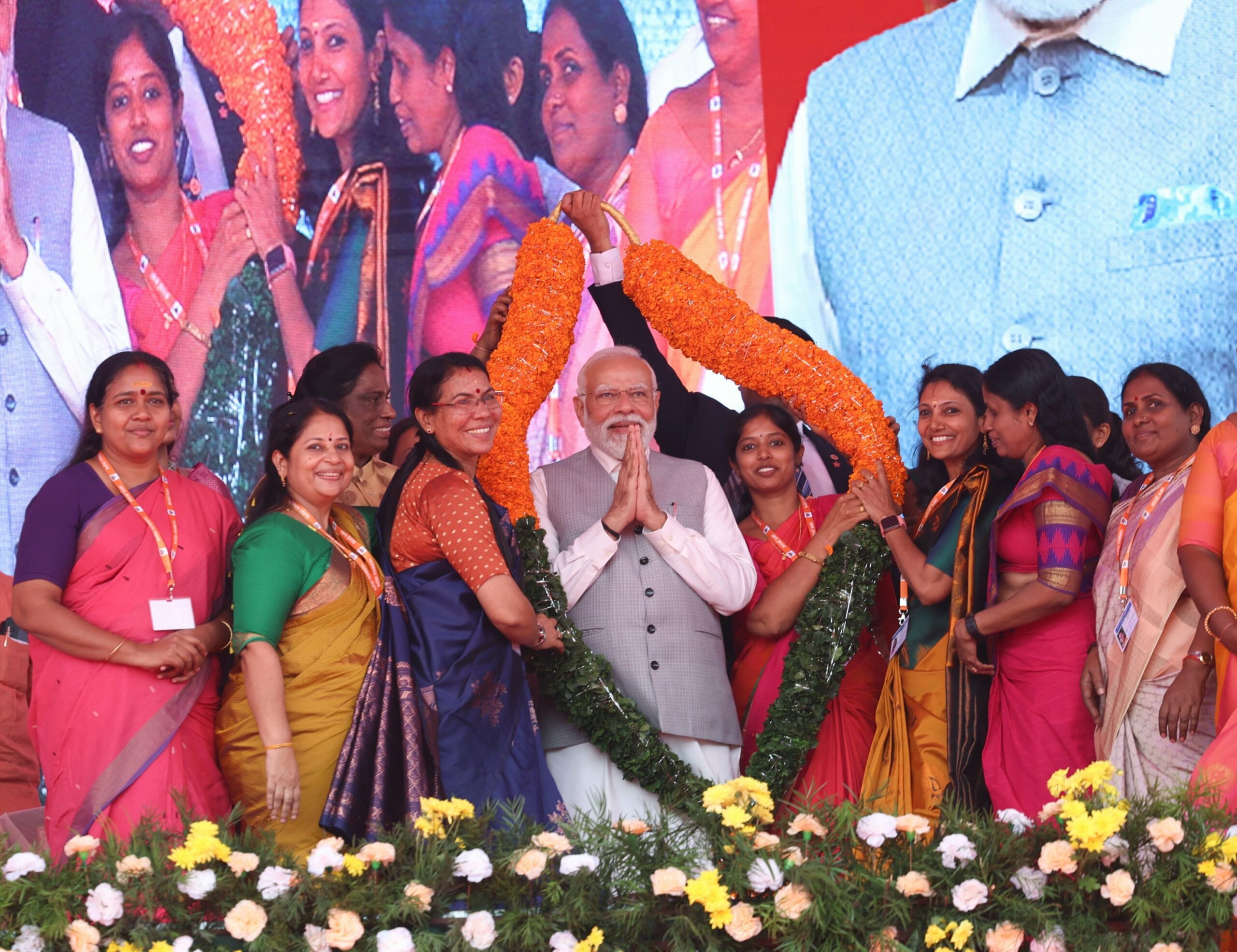 modiaa Mahila Morcha leaders honour Modi at Thrissur event. Photo: Supplied