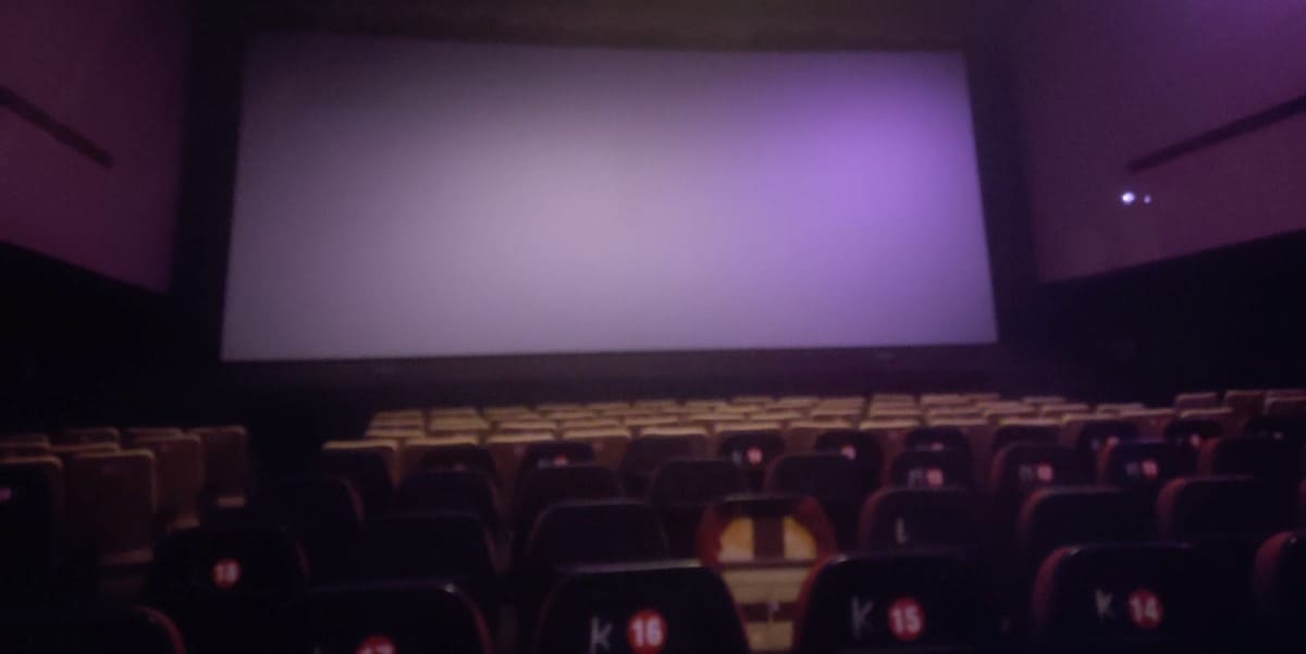 FEUOK revokes its protest, to screen new Malayalam films in theatres FEUOK revokes its protest, to screen new Malayalam films in theatres