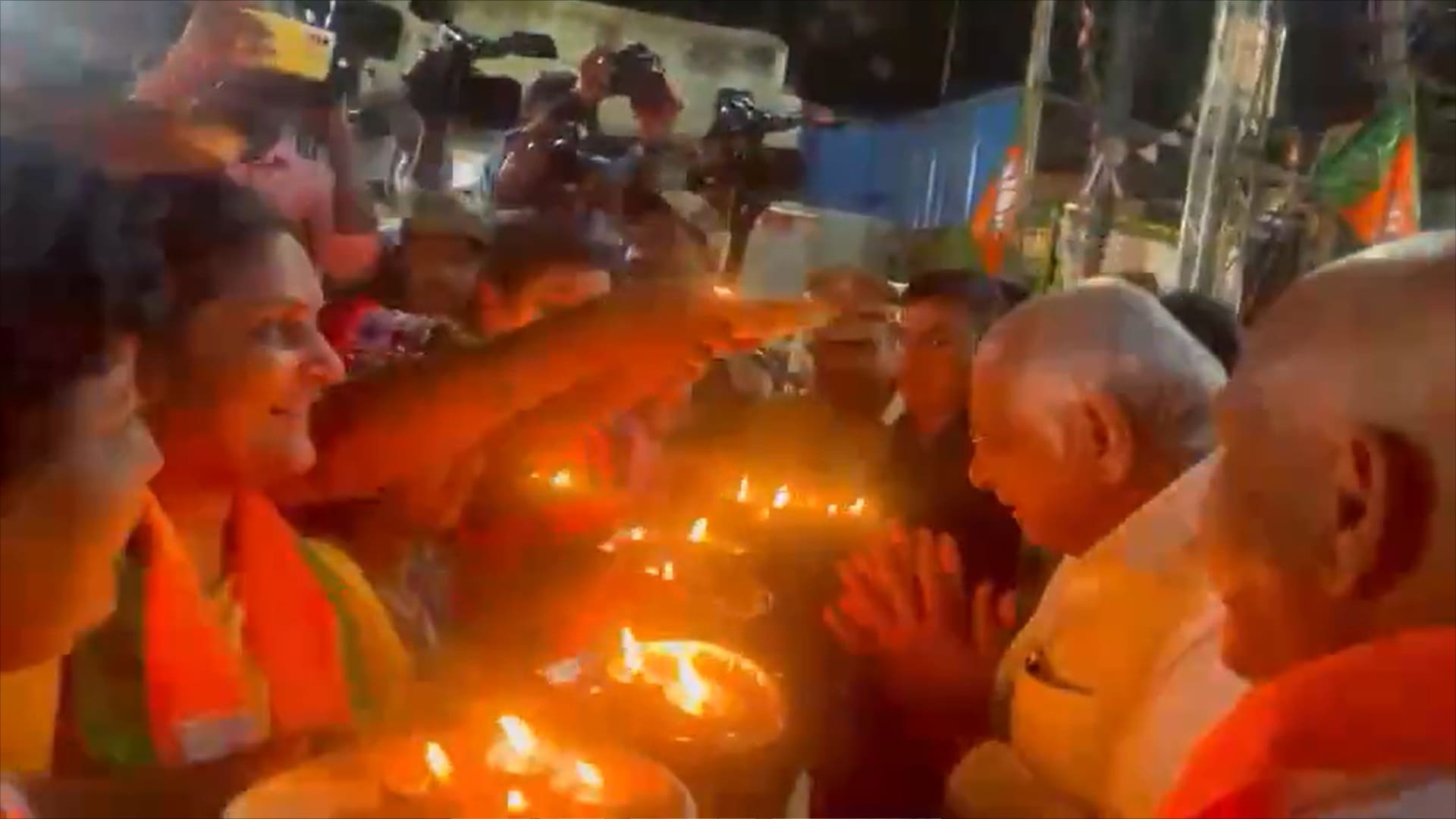 Women offering aarti to Gujarat Chief Minister Bhupendra Patel in Hyderabad. (Screengrab)