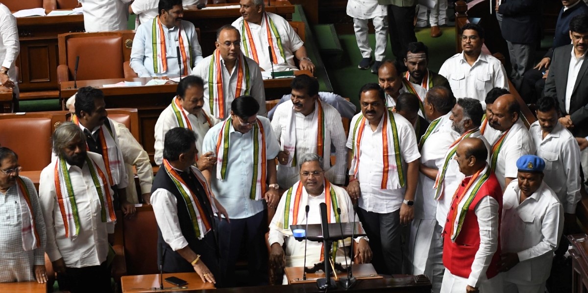 Chief Minister Siddaramaiah presenting the budget Chief Minister Siddaramaiah presenting the budget