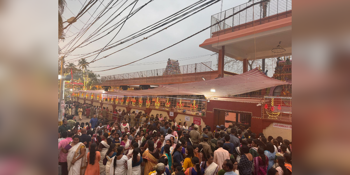 Devotees lined up to offer pongala. (Supplied)