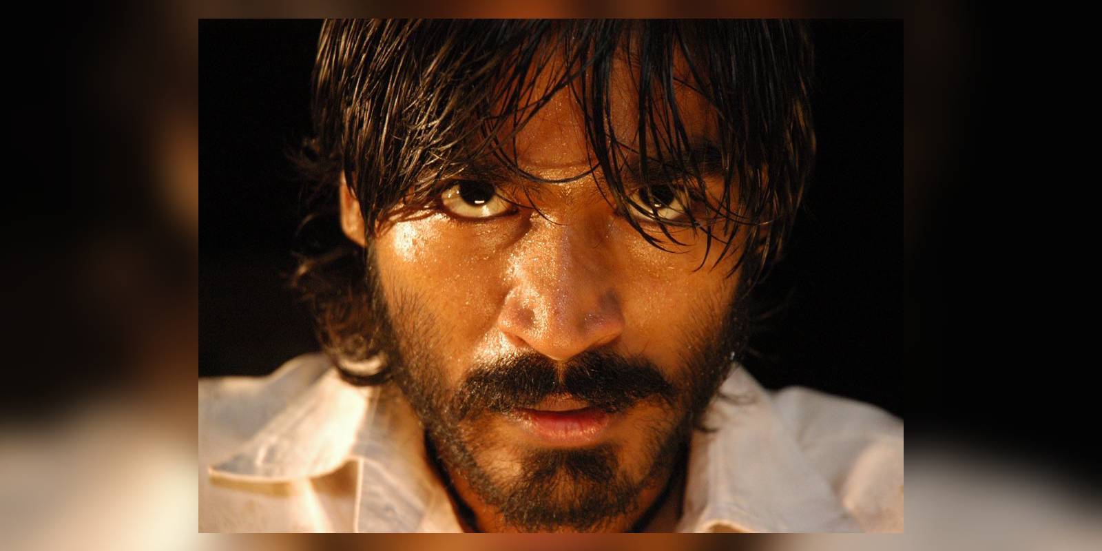 Selvaraghavan hints at Pudhupettai 2