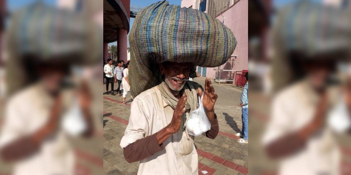 The farmer was denied entry due to his attire. (Screengrab)