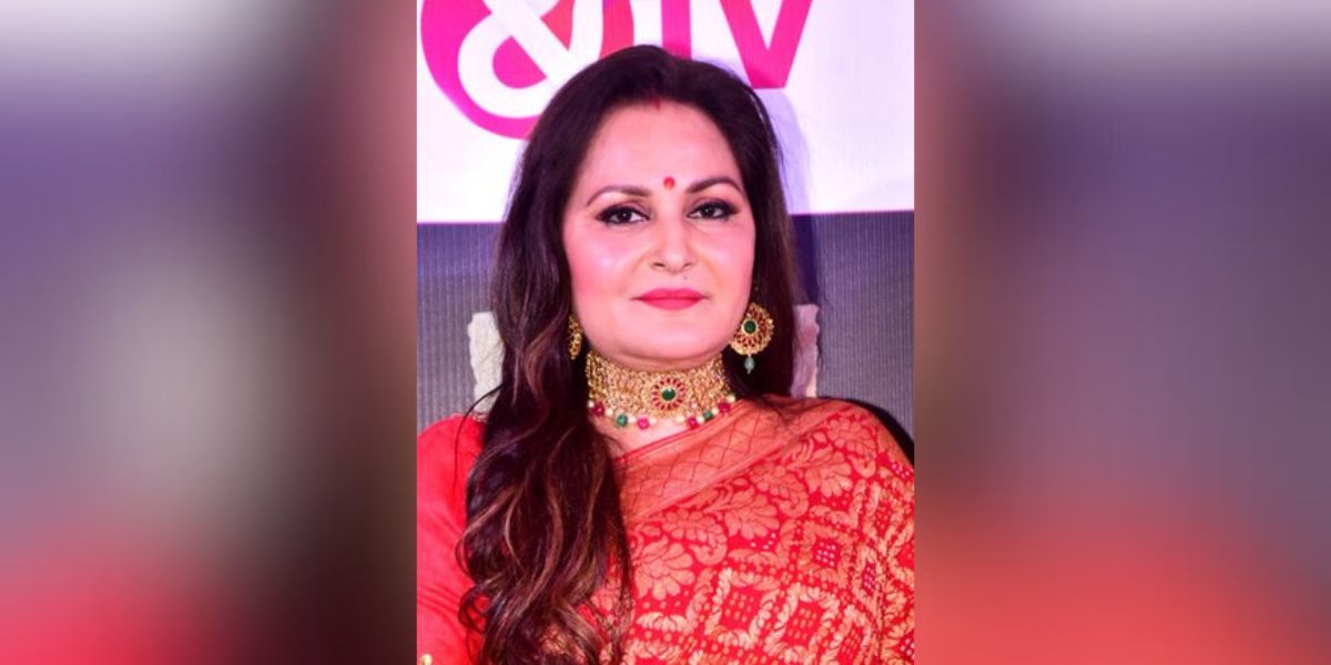 Jaya Prada warrant