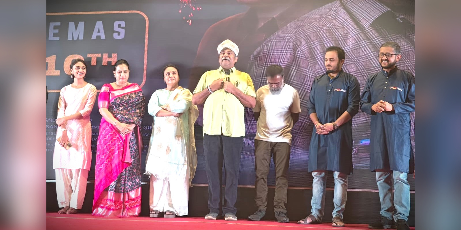 Shakhahaari is directed by Sandeep Sunkad