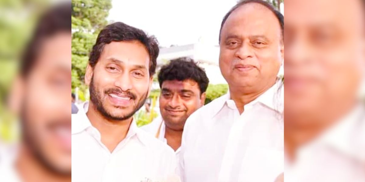 YS Jagan and Vemireddy Prabhakar. (Supplied)