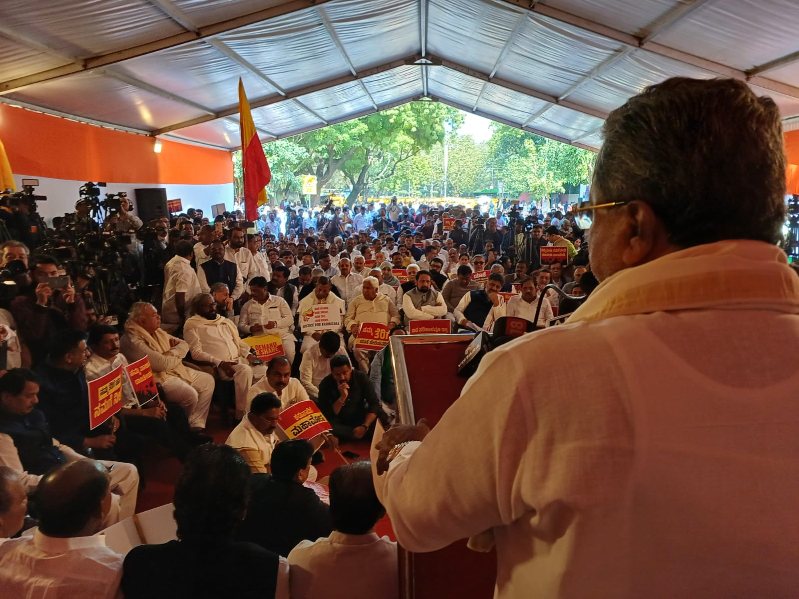 Karnataka government’s protest protest against Union government at Jantar Mantar, Delhi. (Supplied) Karnataka government's protest against Union government at Jantar Mantar, Delhi. (Supplied)