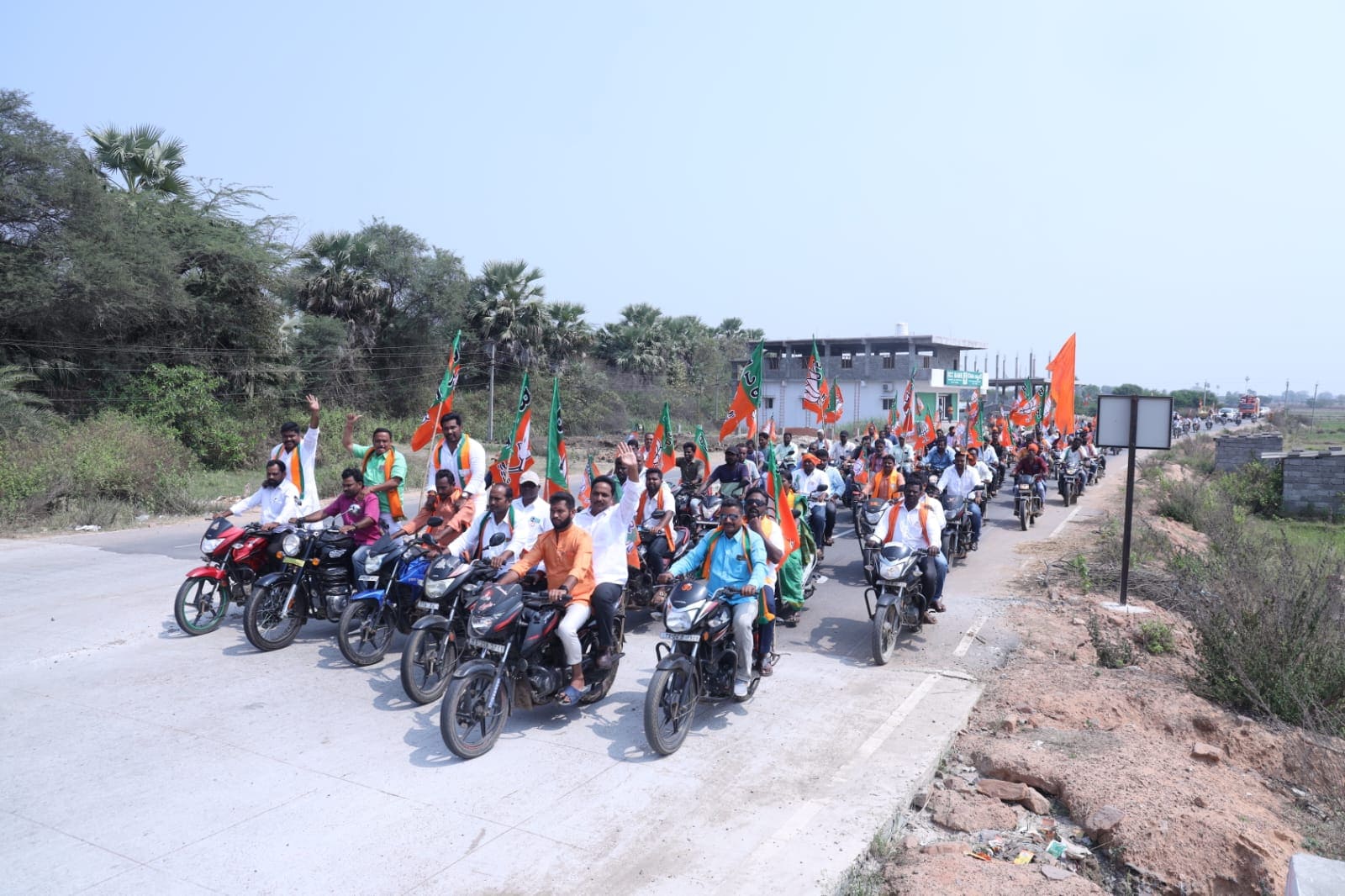 During the previous Congress rule, the condition of roads was bad in villages, Union Minister Nitin Gadkari said while addressing the BJP's 'Vijay Sankalp Yatra' (pictured) at Nizamabad in Telangana. (X)