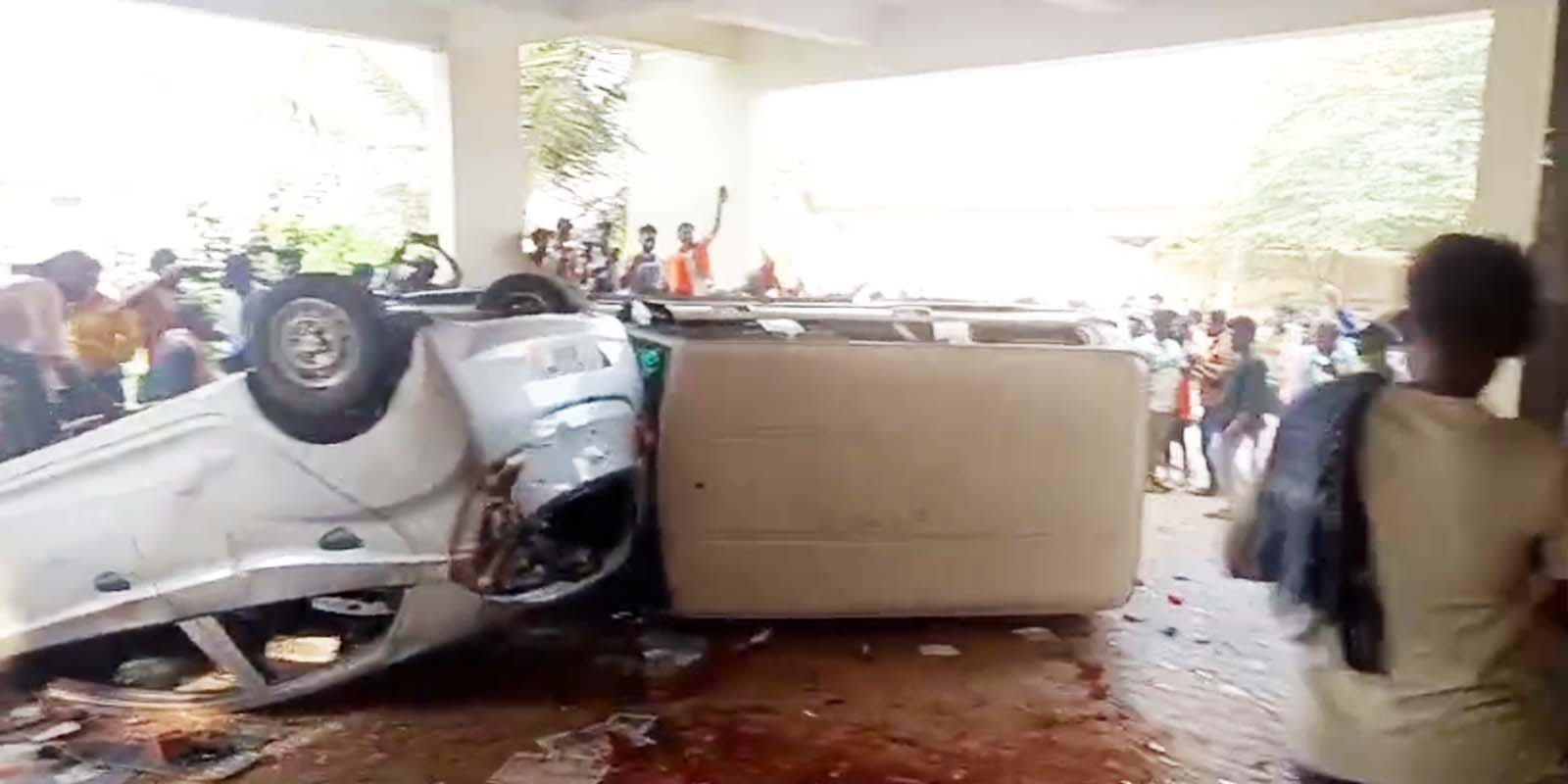 Karnataka Haveri Guntur Byadgi Dry Chilly APMC Farmers Protest