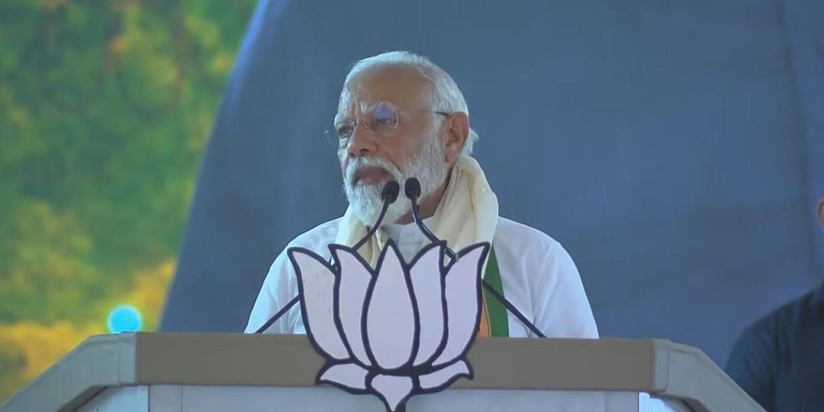 Narendra Modi addressing BJP election campaign meeting in Pathanamthitta. Narendra Modi addressing BJP election campaign meeting in Pathanamthitta.