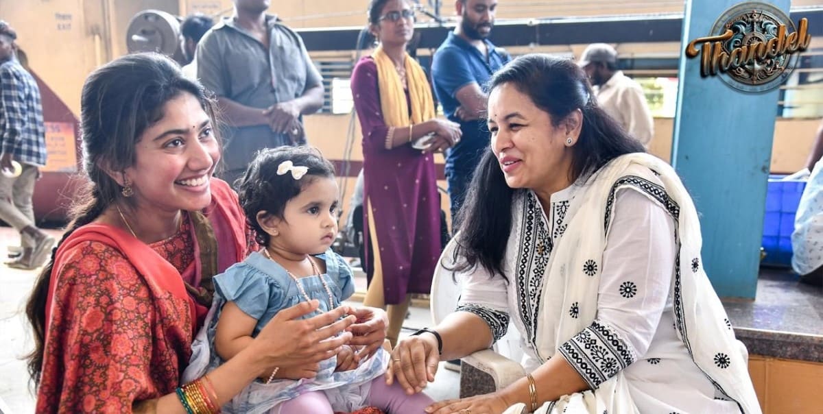 Sai Pallavi on the sets of Thandel