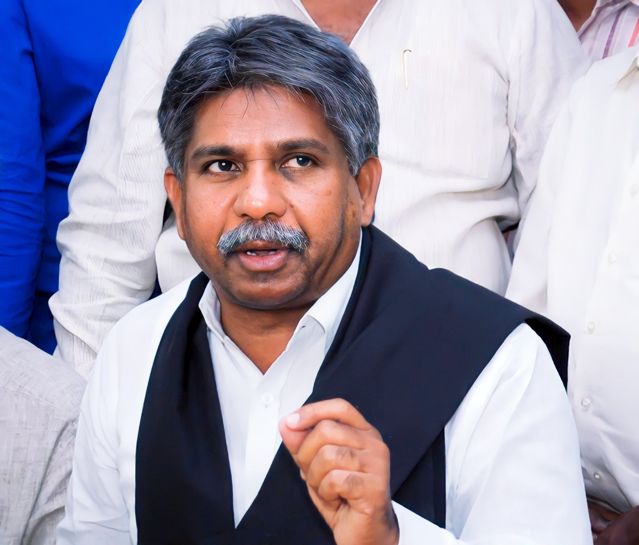 GDvZxIWWEAEzoPL Manda Krishna Madiga (Supplied)