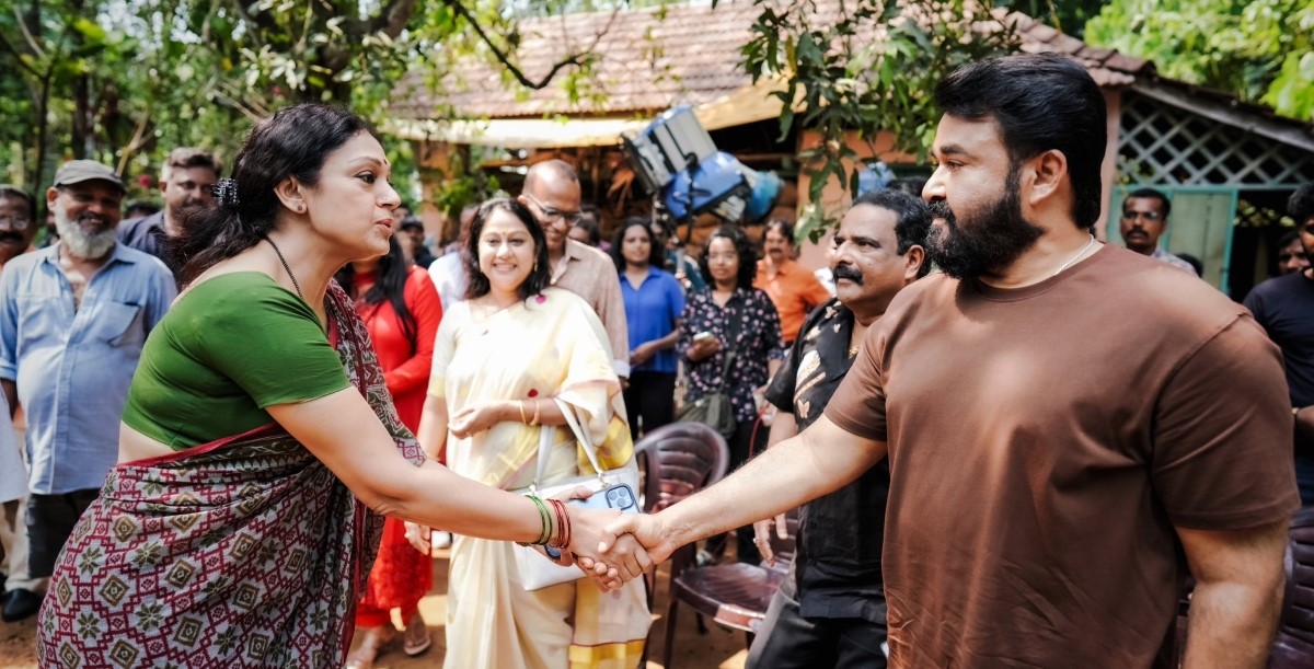 Shooting of Shobana and Mohanlal’s L360 begins Shooting of Shobana and Mohanlal's L360 begins