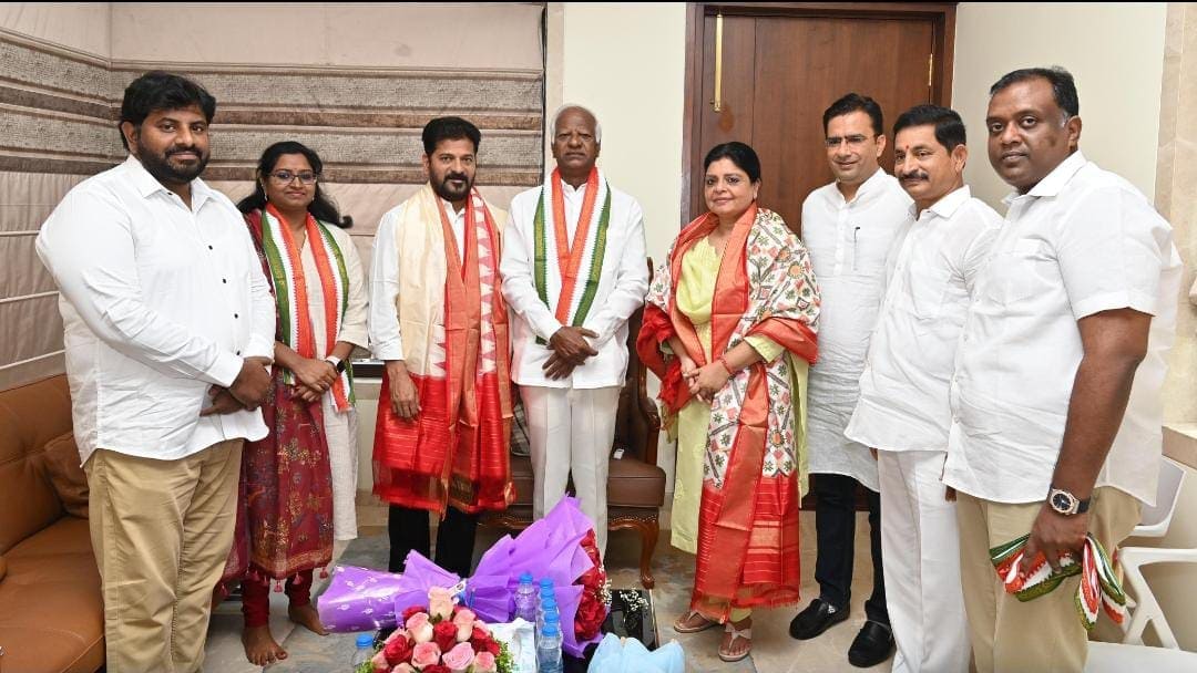 Kadiyam Kavya and her father BRS MLA Kadiyam Srihari joined the Congress on Sunday, 31 March. (Facebook)