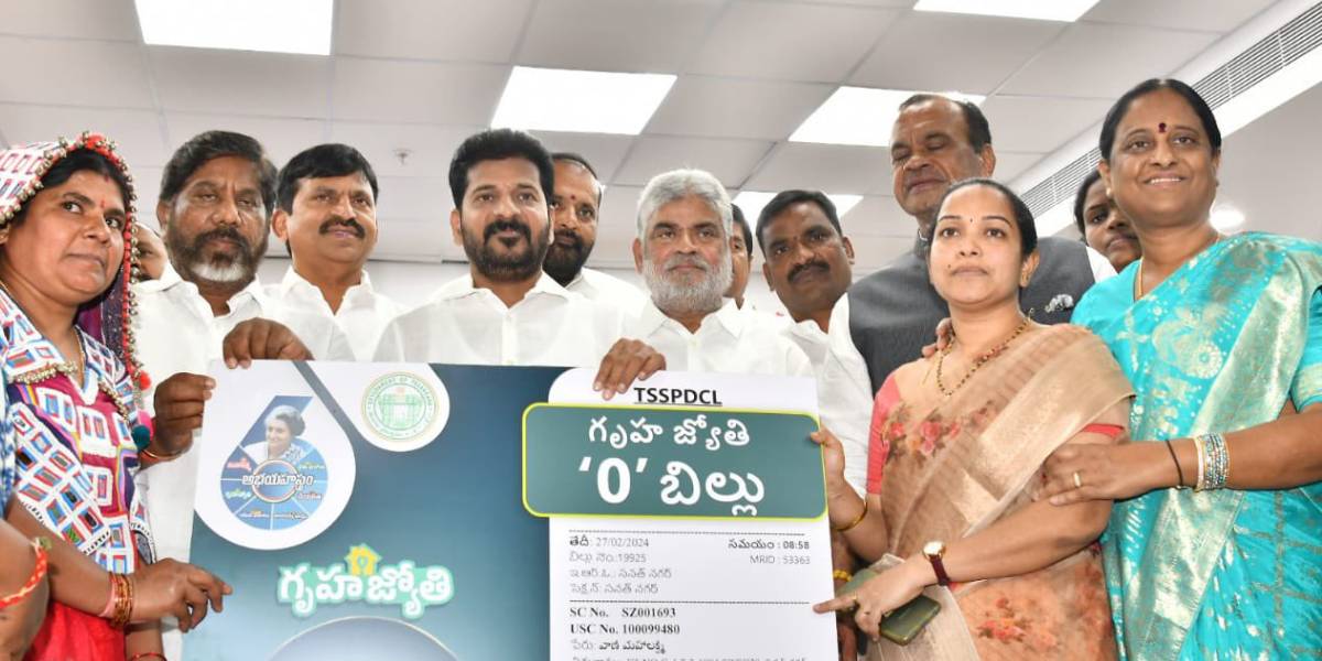 Gruha Jyothi no show in 7 Telangana districts owing to MCC