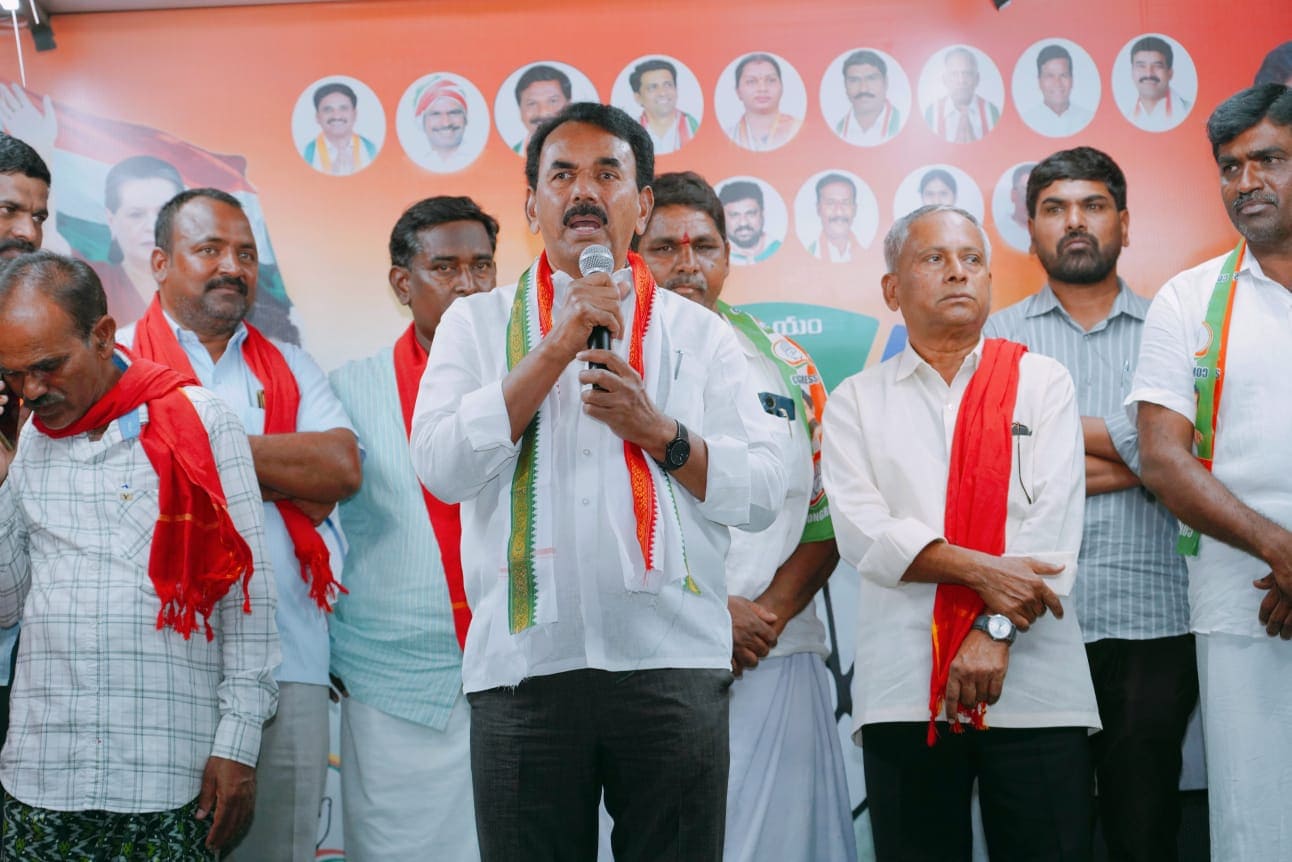 Excise and Prohibition Minister Jupally Krishna Rao said farmers need capital to carry out their activities. (X)