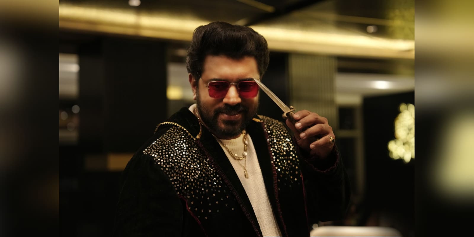 Nivin Pauly in a still from Varshangalkku Shesham Nivin Pauly in a still from Varshangalkku Shesham