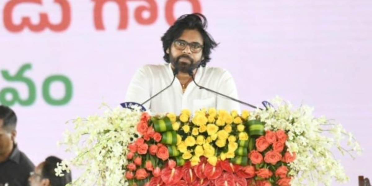 Pawan Kalyan taking oath. (X)
