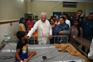 Kerala Governor Arif Mohammed Khan visiting the survivors
