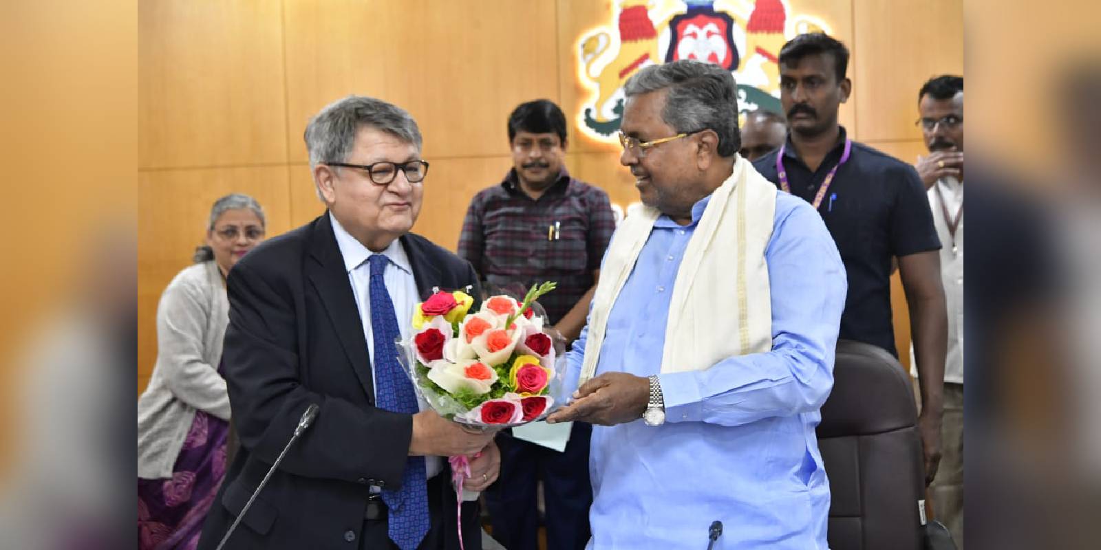 CM Siddaramaiah meets NITI Aayog chairperson Suman Bery