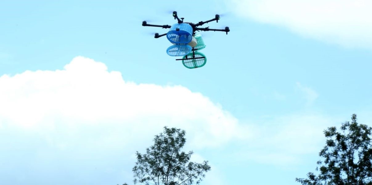 Drones deliver food to rescue workers in landslides-ravaged Wayanad Drones deliver food to rescue workers in landslides-ravaged Wayanad