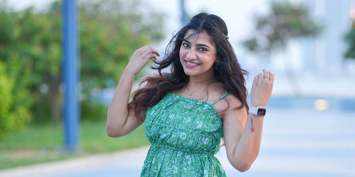 Malavika Sreenath clarifies on old casting couch incident Malavika Sreenath clarifies on old casting couch incident