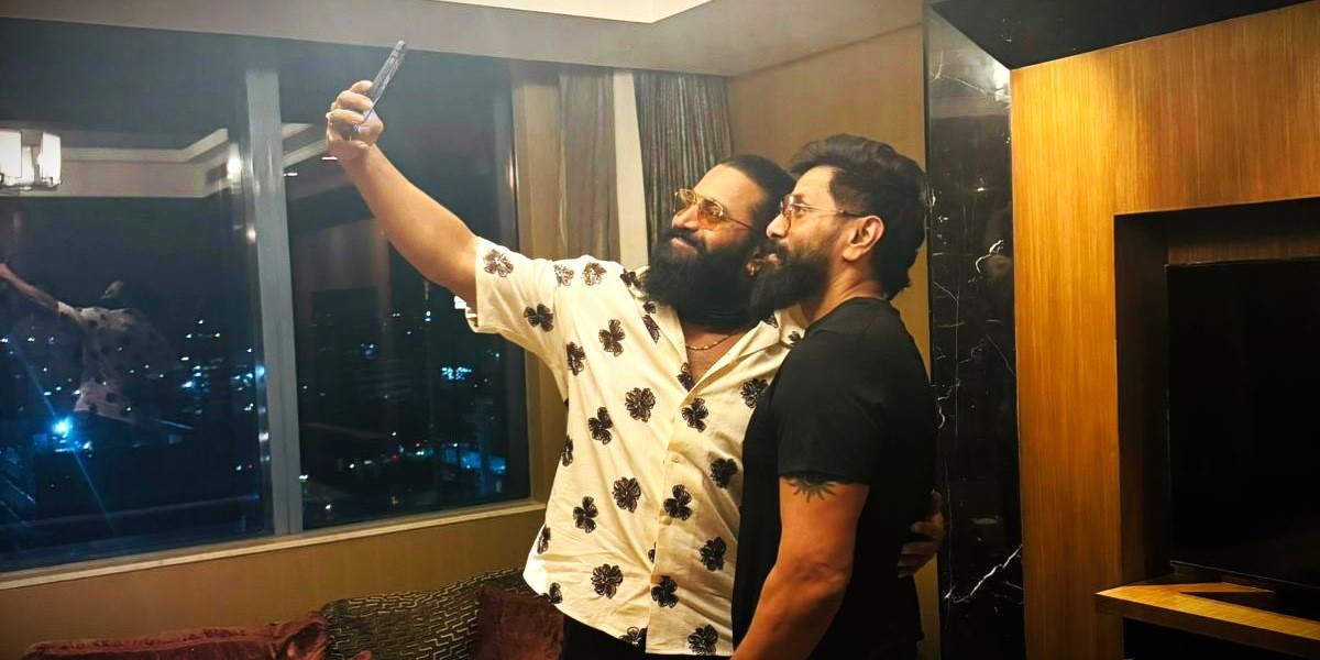 Rishab Shetty meets his idol Vikram after 24 years of wait