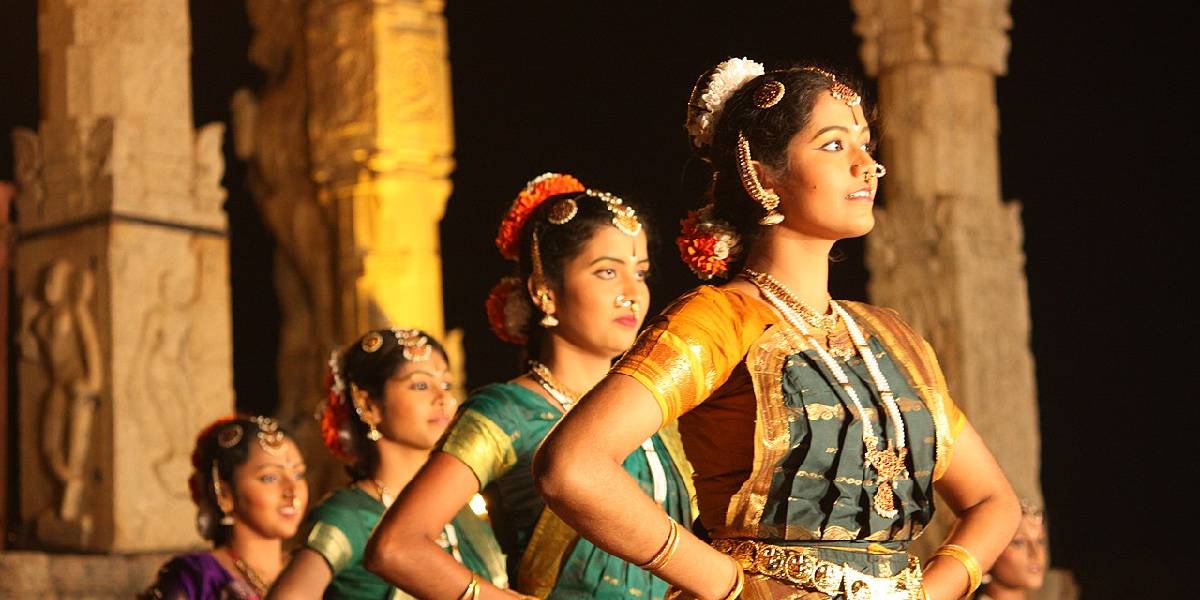 Dancers The advent of social media has brought Bharatanatyam unprecedented exposure, creating new avenues for dancers to share their craft. (Arian Zwegers/Wikimedia Commons)
