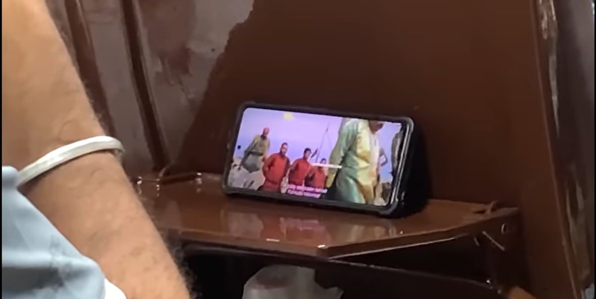 Pirated version of ‘Ajayante Randam Moshanam’ out