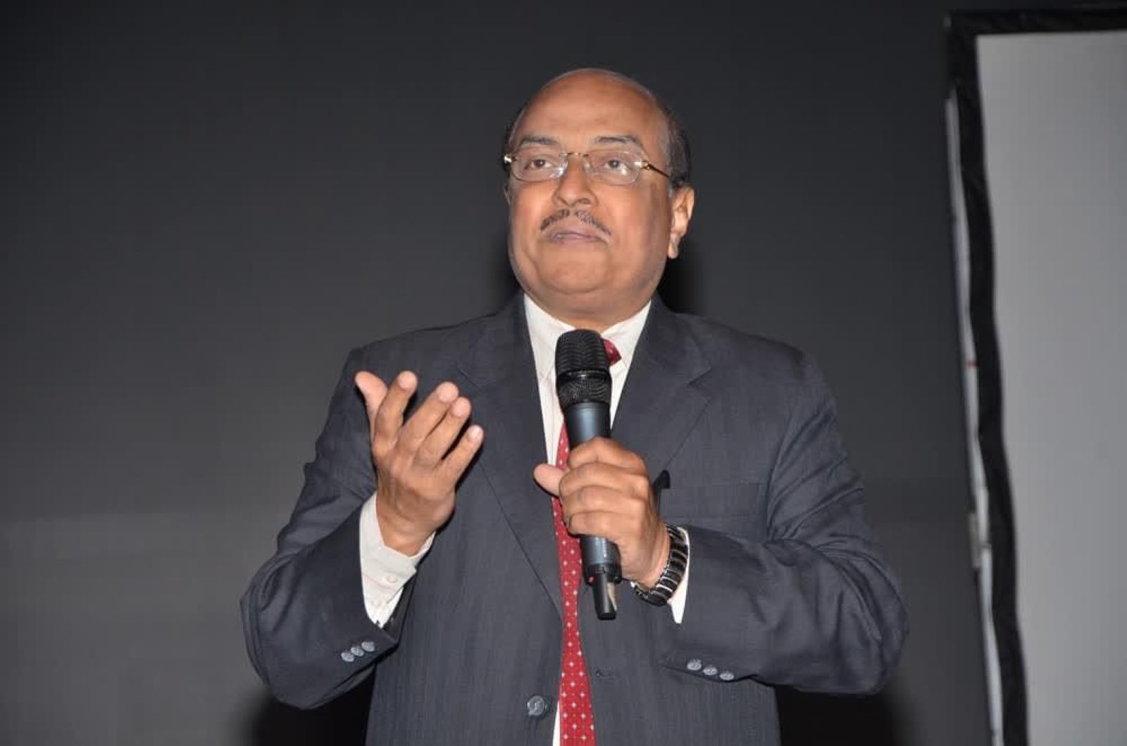 Karjagi Educationist Gururaj Karajagi RSS Congress Kalyana Karnataka Education