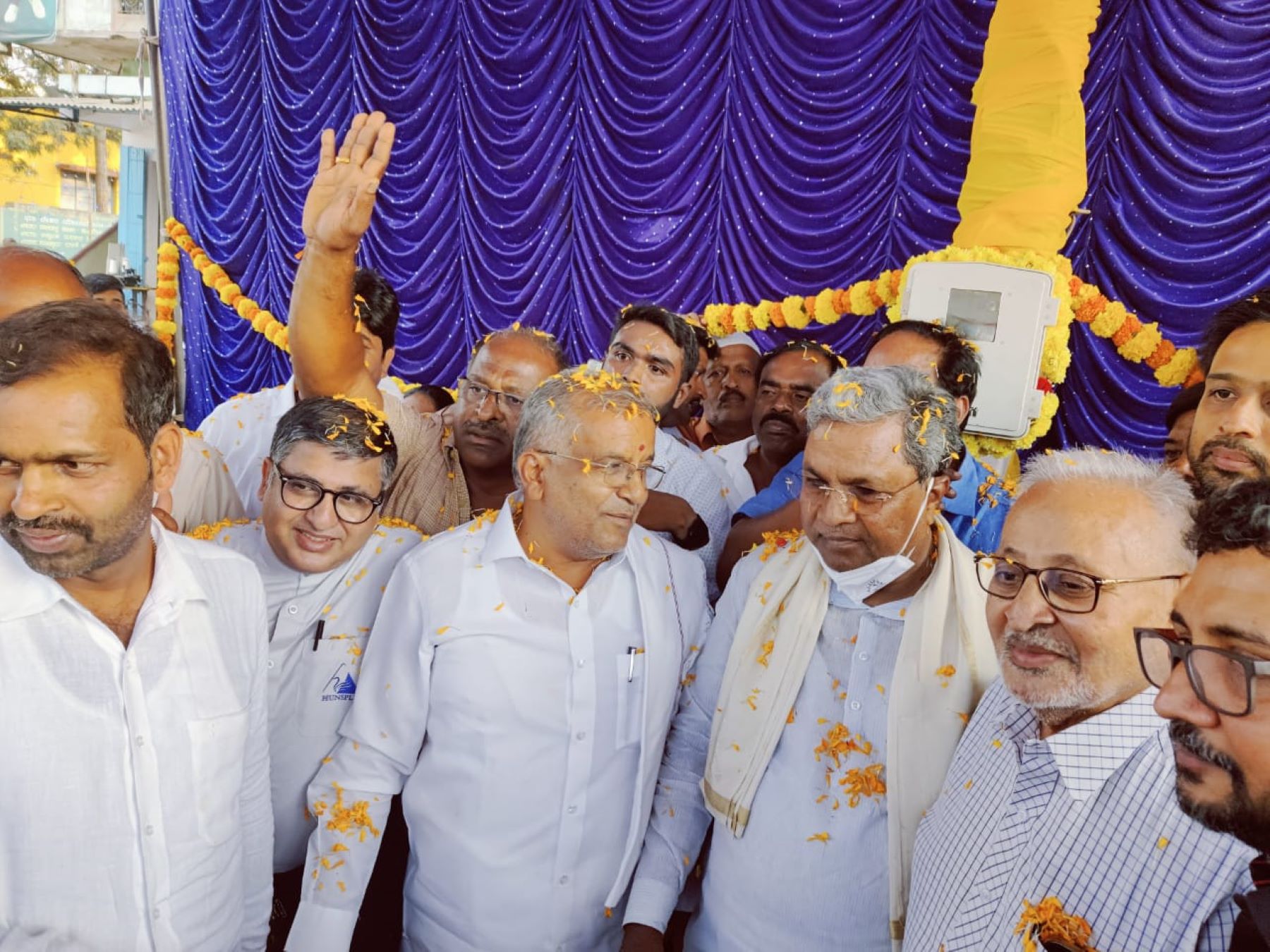 Karnataka CM Siddaramaiah JD(S) MA GT Devegowda MUDA Scam BJP JD(S)