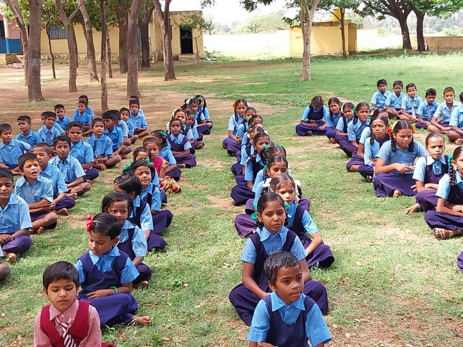 Govt Flight Government School Karnataka Lingadahalli Students Flying Airport Hyderabad