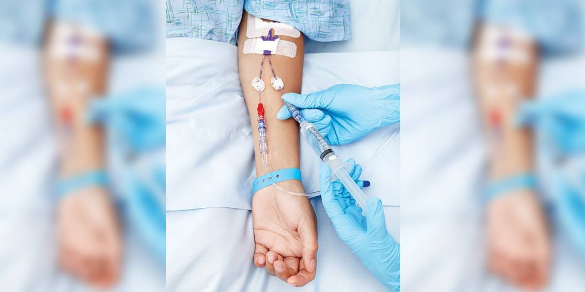 IV-Therapy The use of the suspected IV fluid Ringer Lactate solution has been suspended in all hospitals in the Ballari district. (Wikimedia Commons)