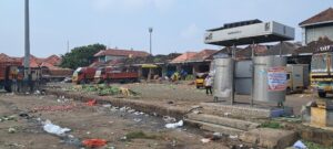 Garbage and waste management crisis in Koyambedu market