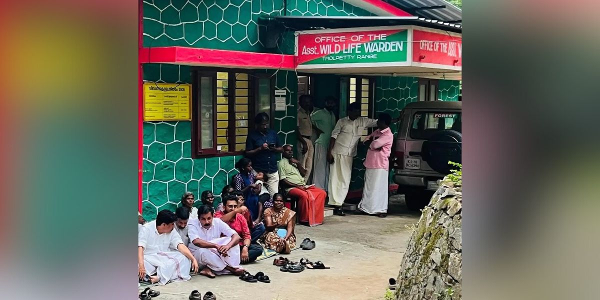 Protesters in front of the office of the Tholpetty range assistant Wildlife warden. (1) Tholpetty tribal protest