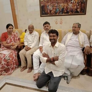 Somu with Karnataka CM, Deputy CM and other leaders.