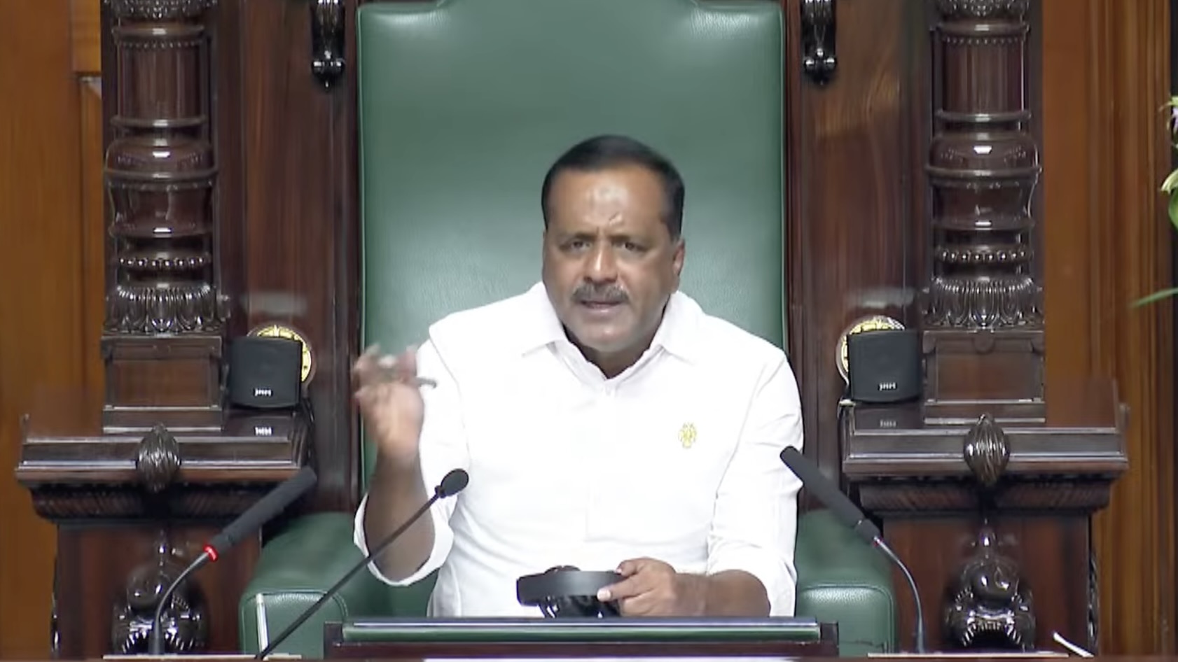 Speaker UT Khader Karnataka assembly amends KTPP bill granting four percent reservation for Backward Class Muslim contractors