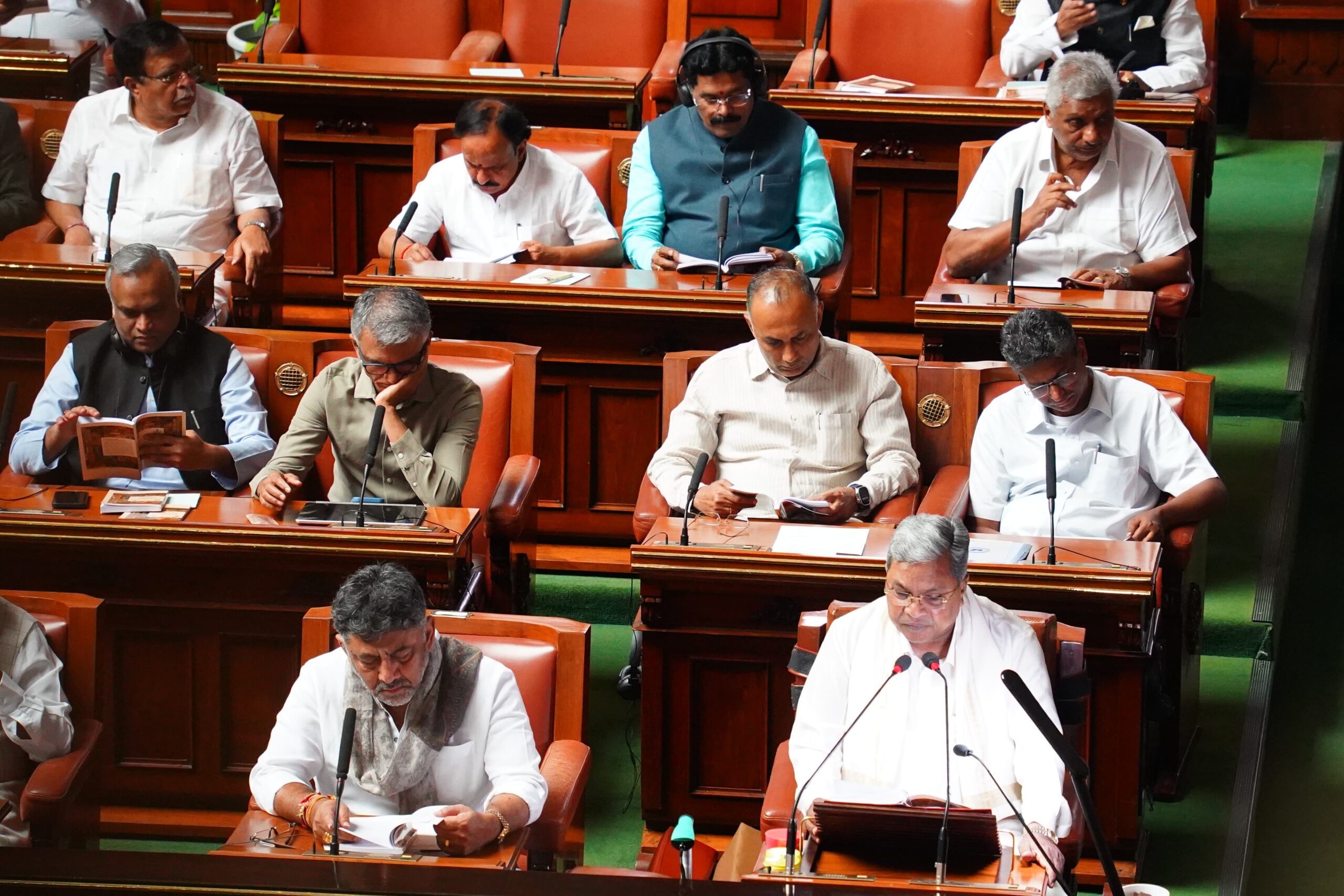 Siddaramaiah Karnataka Chief Minister Siddaramaiah presenting the Budget 2025-26 in the state legislative Assembly on Friday, 7 March.