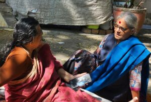 CPI leader Annie Raja with VP Zuhra during the Jantar Mantar protest.