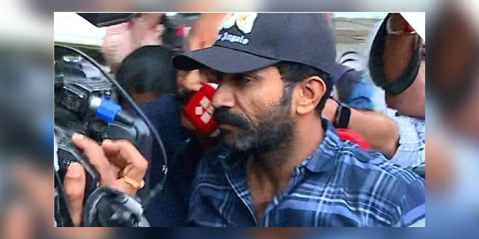 Actor Shine Tom Chacko appears for questioning