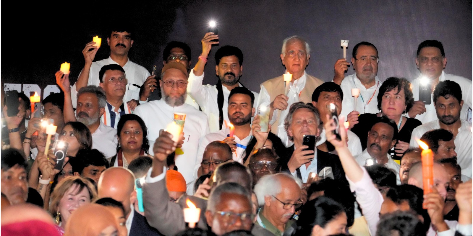 CM Revanth Reddy leads candlelight march to pay respects to the victims of the Pahalgam Terror Attack