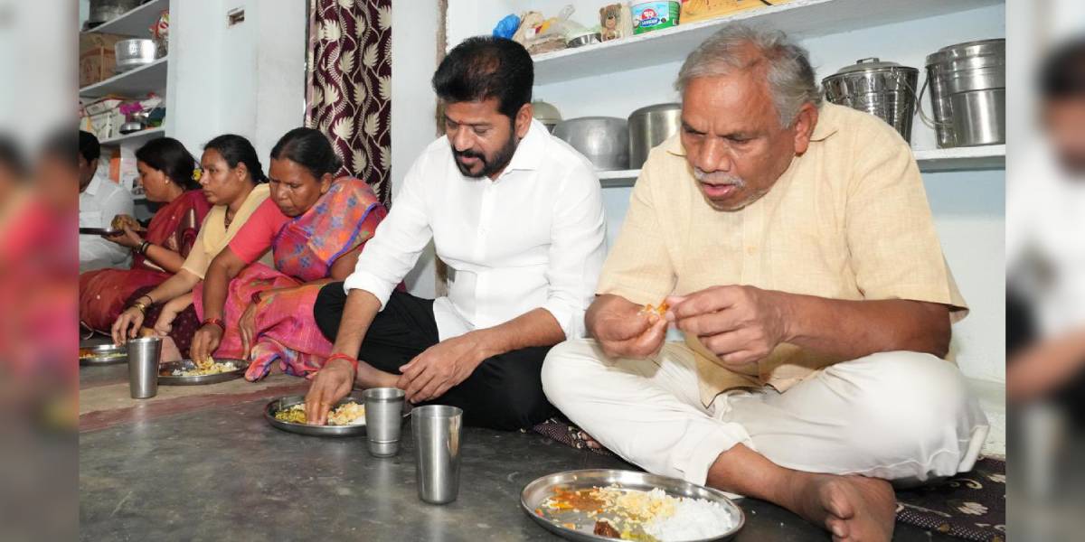 The ministers had a tough time sitting cross-legged and eating from the plate placed on the floor.