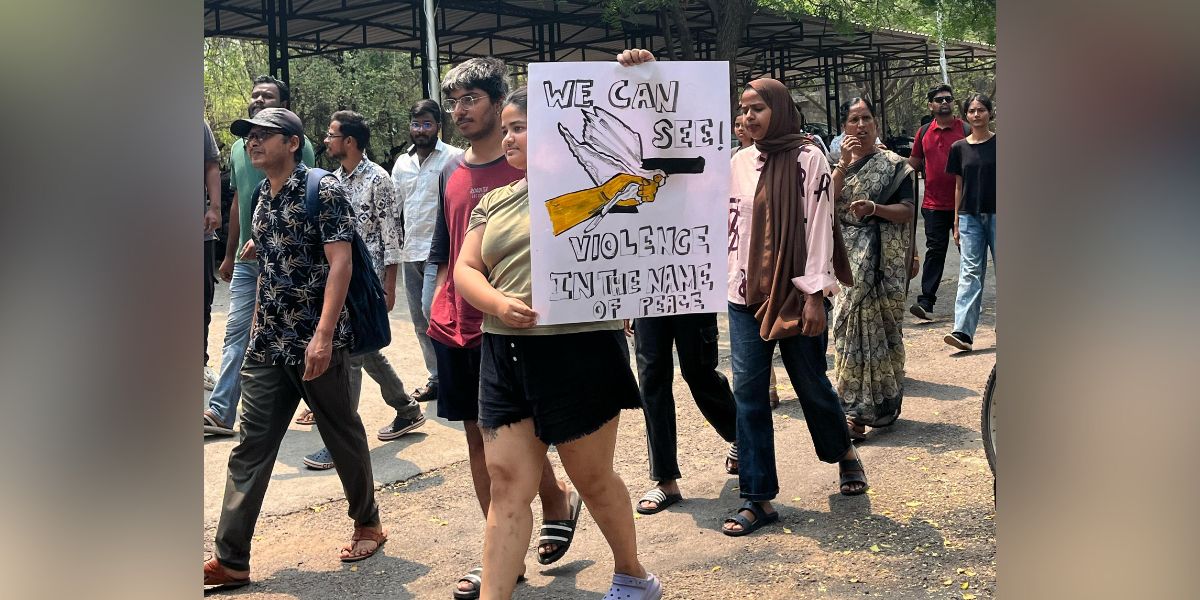 University of Hyderabad students protesting against the bulldozing of Kancha Gachibowli land.
