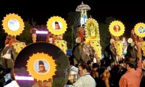 During the Kollam Pooram festival at the Sree Krishnaswamy Temple in Ashramam, portraits of KB Hedgewar were displayed.