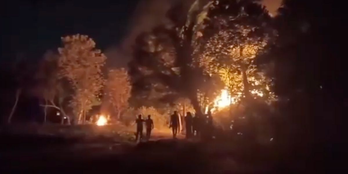 A hut was set on fire, the windows and doors of at least ten homes were smashed, and multiple vehicles were set ablaze. A hut was set on fire, the windows and doors of at least ten homes were smashed, and multiple vehicles were set ablaze.