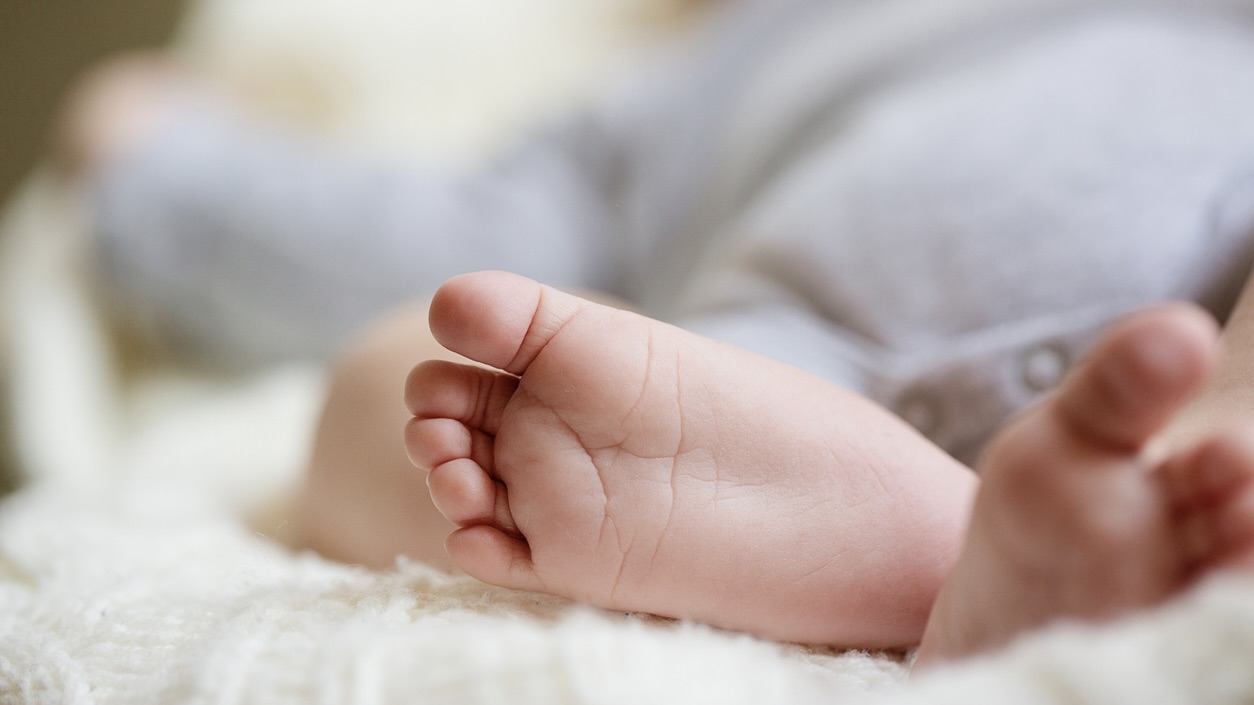 Baby leg fingers Despite Kerala’s celebrated public health system, most mothers choose private hospitals for childbirth