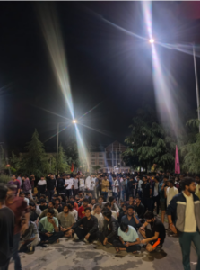 Students protesting at NIT Srinagar on 8 May