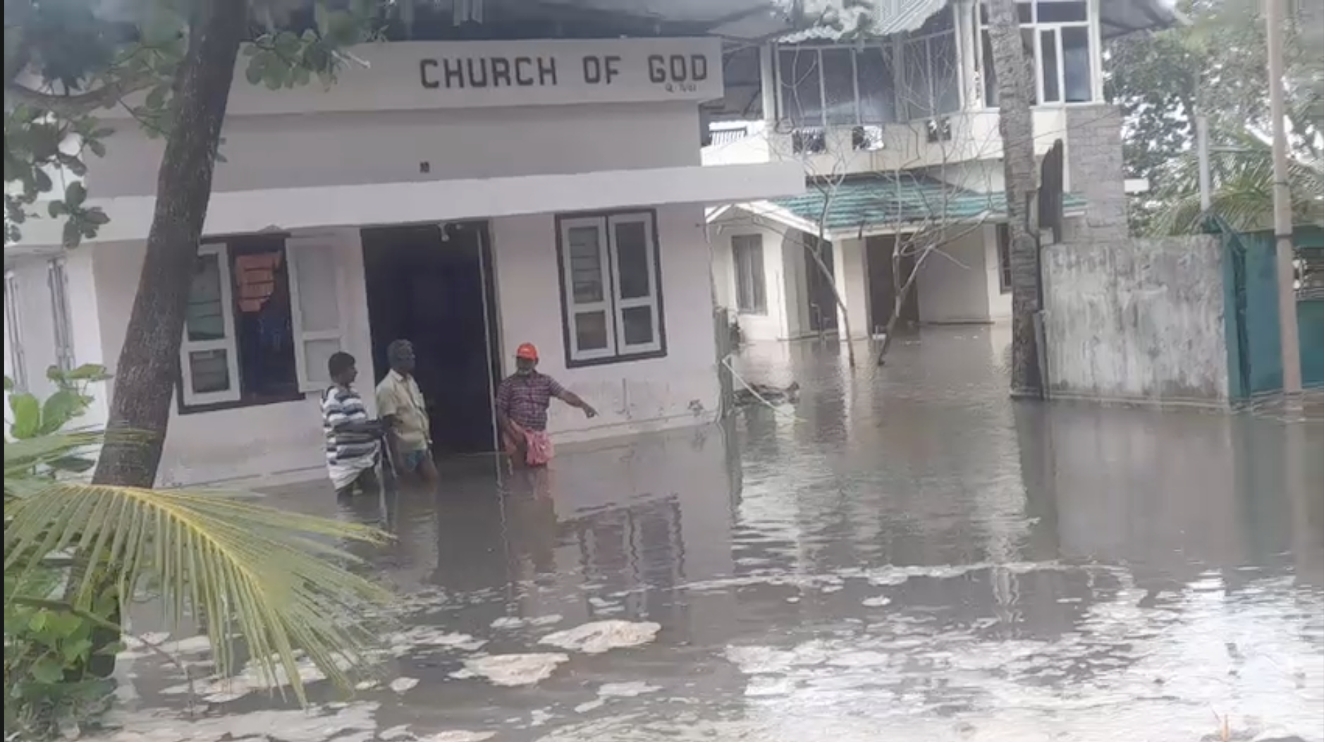 Kerala braces for heavy rains: Red alerts, dam openings, and emergency measures in place Kerala braces for heavy rains: Red alerts, dam openings, and emergency measures in place